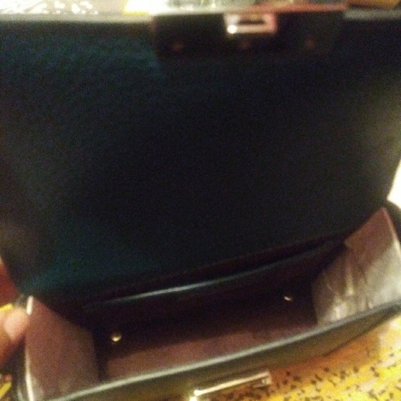 Blue Michael Kors mini suitcase crossbody - Picture 4 of 8